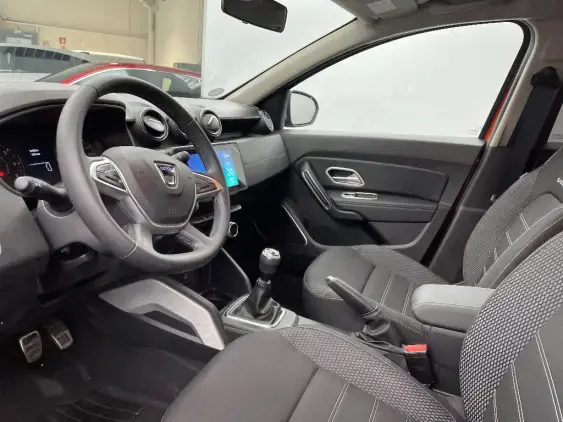 DACIA DUSTER II - voiture d'occasion - Photo 17