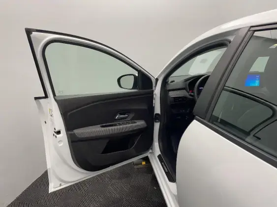 DACIA SANDERO III - voiture d'occasion - Photo 19