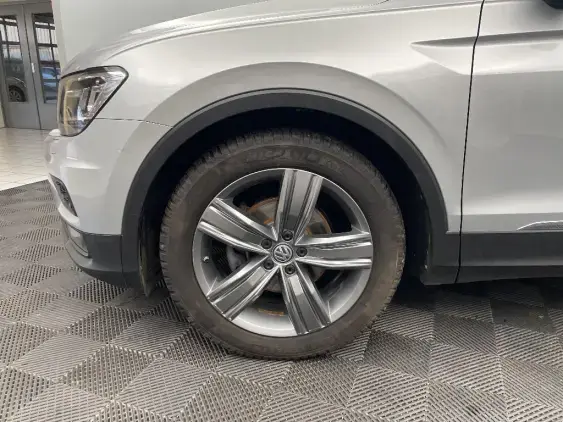 VOLKSWAGEN TIGUAN II - voiture d'occasion - Photo 23