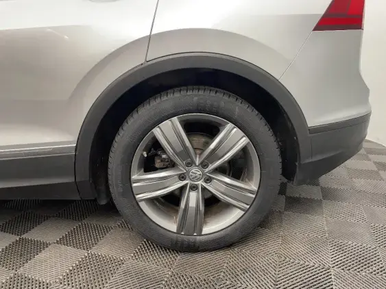 VOLKSWAGEN TIGUAN II - voiture d'occasion - Photo 24