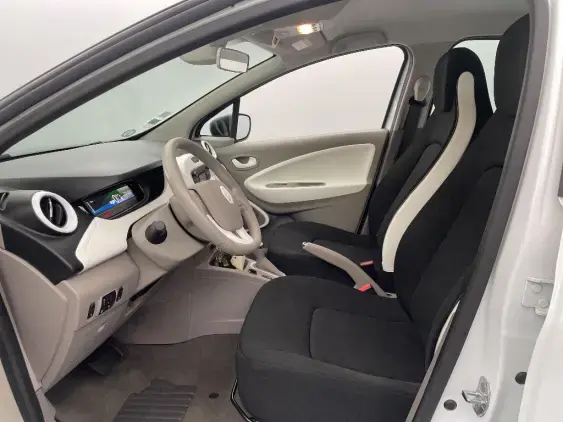 RENAULT ZOE - voiture d'occasion - Photo 17