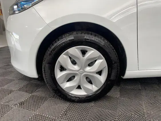 RENAULT ZOE - voiture d'occasion - Photo 22