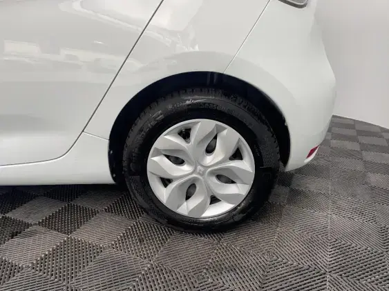 RENAULT ZOE - voiture d'occasion - Photo 23