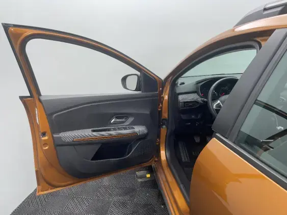 DACIA SANDERO III - voiture d'occasion - Photo 17