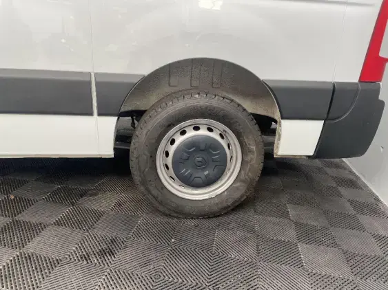 RENAULT MASTER FG III - voiture d'occasion - Photo 23