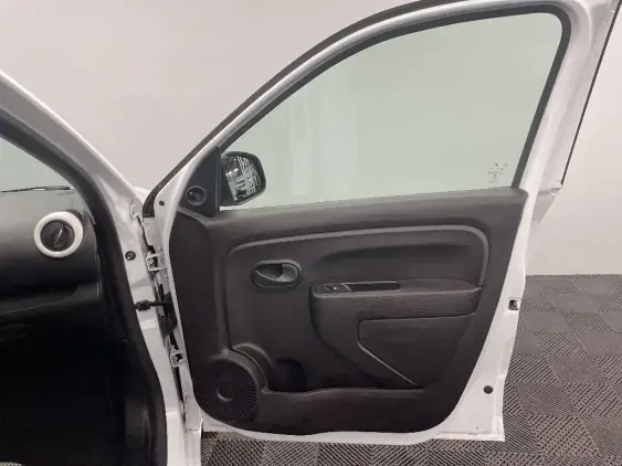 RENAULT TWINGO ELECTRIQUE III - voiture d'occasion - Photo 17