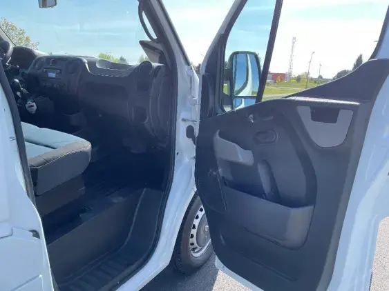 RENAULT MASTER TRANSPORTS SPECIFIQUES II - voiture d'occasion - Photo 20