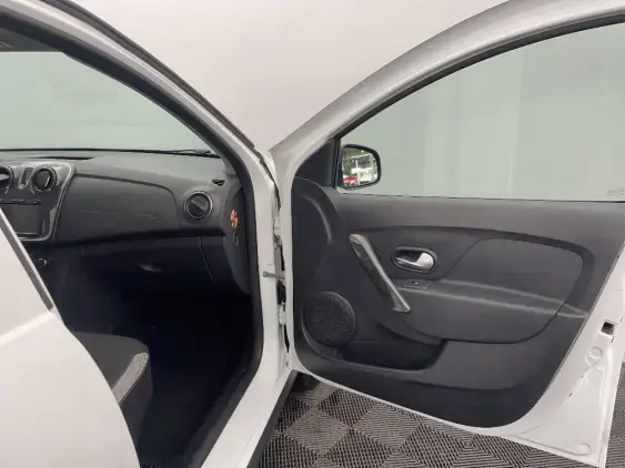 DACIA SANDERO II - voiture d'occasion - Photo 20