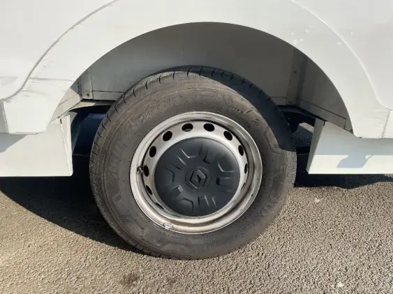 RENAULT MASTER III - voiture d'occasion - Photo 22