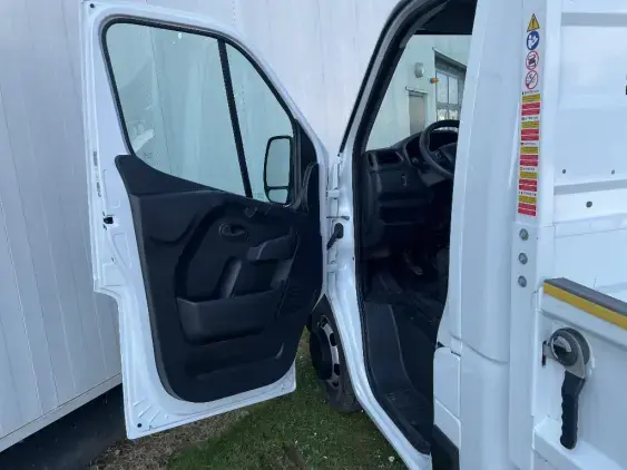 RENAULT MASTER III - voiture d'occasion - Photo 18