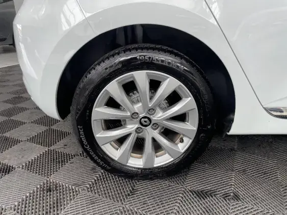 RENAULT CLIO V - voiture d'occasion - Photo 25