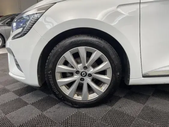 RENAULT CLIO V - voiture d'occasion - Photo 23