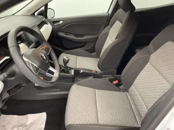 RENAULT CLIO V - voiture d'occasion - Photo 18