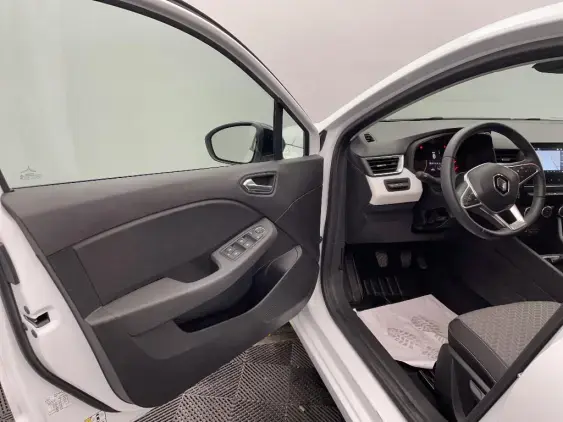 RENAULT CLIO V - voiture d'occasion - Photo 19