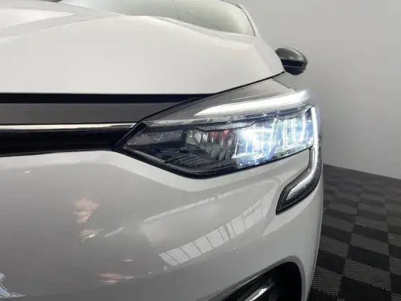 RENAULT CLIO V - voiture d'occasion - Photo 21