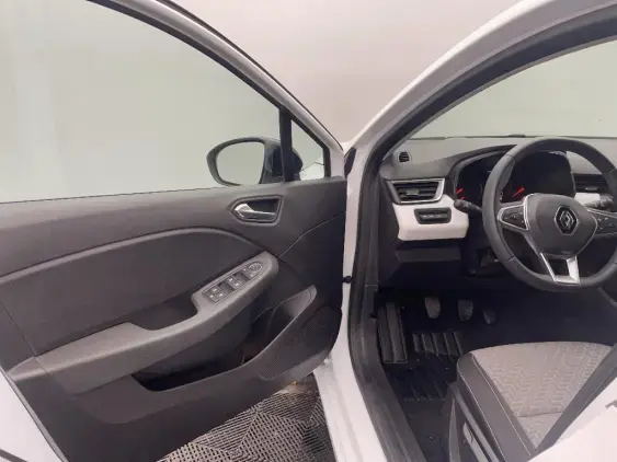 RENAULT CLIO V - voiture d'occasion - Photo 19