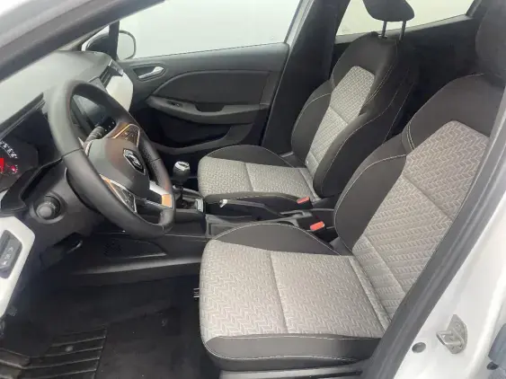 RENAULT CLIO V - voiture d'occasion - Photo 18