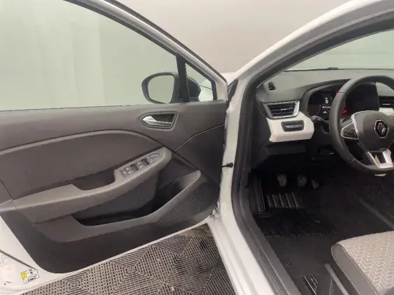 RENAULT CLIO V - voiture d'occasion - Photo 19