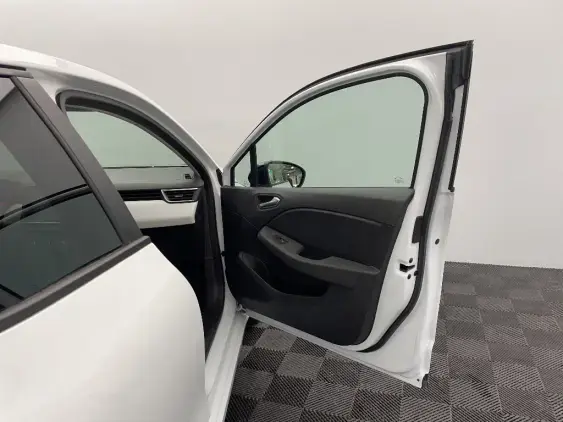 RENAULT CLIO V - voiture d'occasion - Photo 20