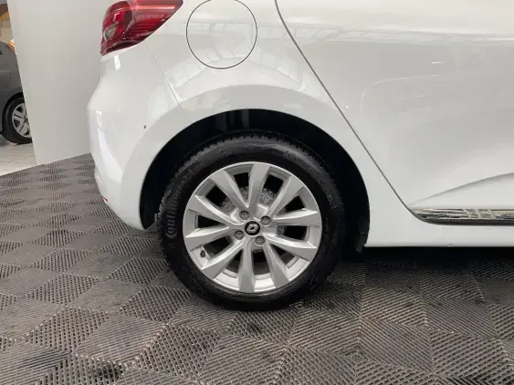 RENAULT CLIO V - voiture d'occasion - Photo 25