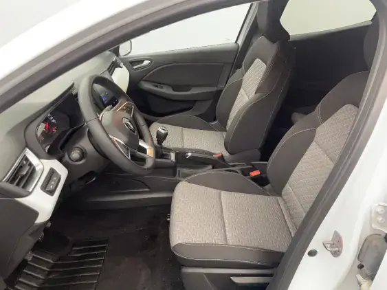 RENAULT CLIO V - voiture d'occasion - Photo 18