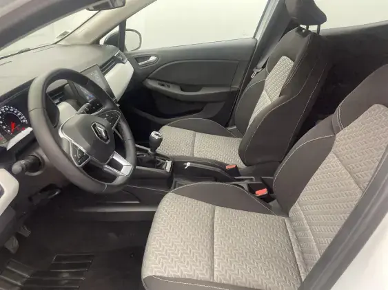 RENAULT CLIO V - voiture d'occasion - Photo 18