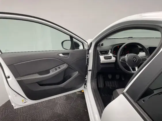 RENAULT CLIO V - voiture d'occasion - Photo 19