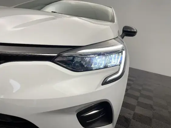 RENAULT CLIO V - voiture d'occasion - Photo 22