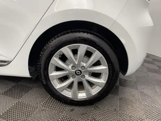 RENAULT CLIO V - voiture d'occasion - Photo 24