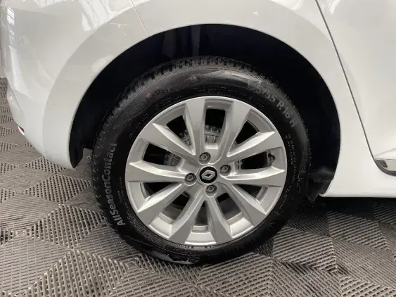 RENAULT CLIO V - voiture d'occasion - Photo 24