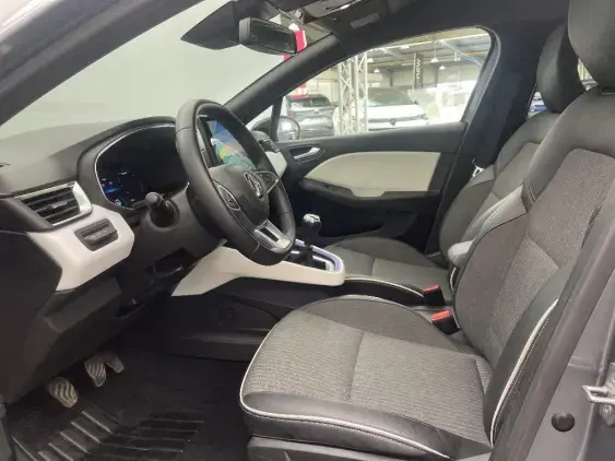 RENAULT CLIO V - voiture d'occasion - Photo 18