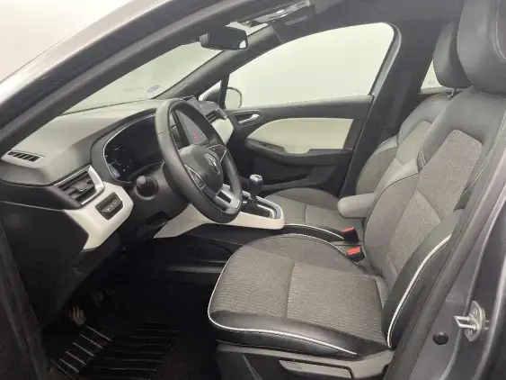 RENAULT CLIO V - voiture d'occasion - Photo 18