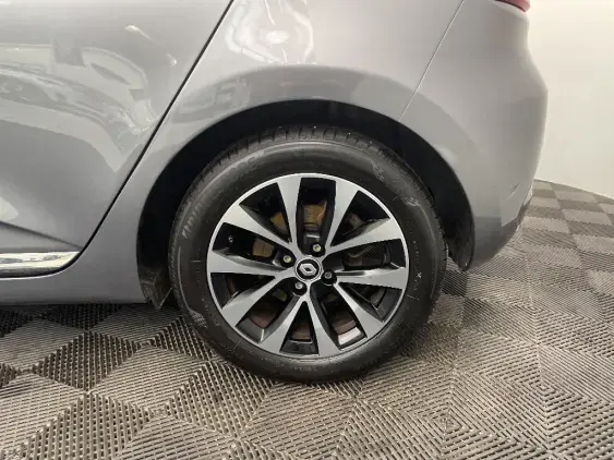 RENAULT CLIO V - voiture d'occasion - Photo 24