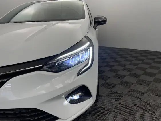 RENAULT CLIO V - voiture d'occasion - Photo 22