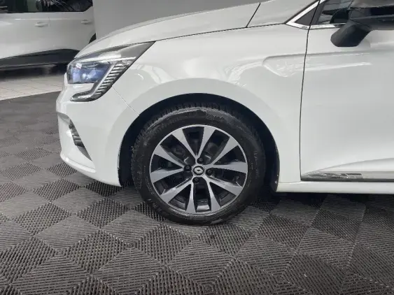 RENAULT CLIO V - voiture d'occasion - Photo 23