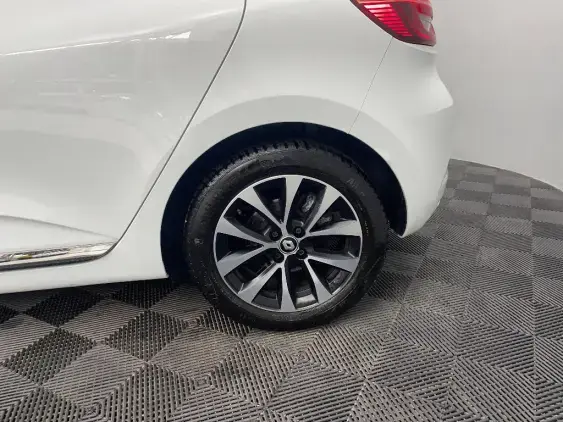 RENAULT CLIO V - voiture d'occasion - Photo 24