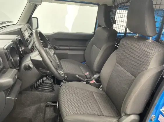 SUZUKI JIMNY IV - voiture d'occasion - Photo 13