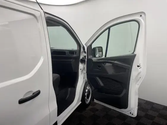 RENAULT TRAFIC FG III - voiture d'occasion - Photo 18