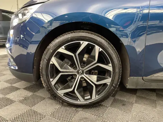 RENAULT SCENIC IV - voiture d'occasion - Photo 22