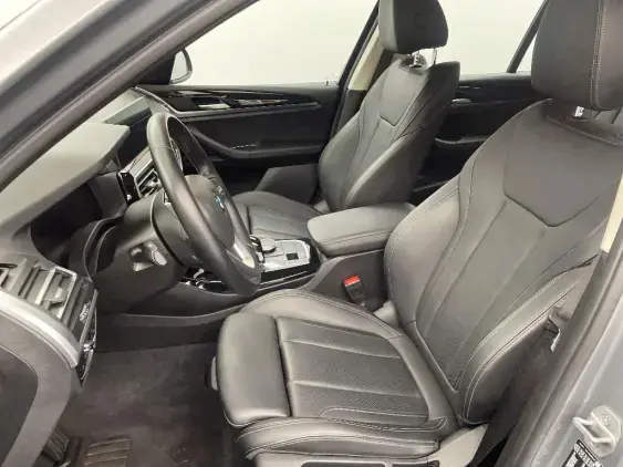 BMW X3 III - voiture d'occasion - Photo 18