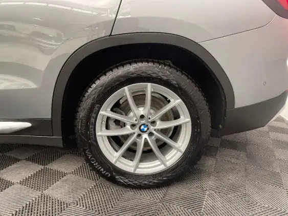 BMW X3 III - voiture d'occasion - Photo 24