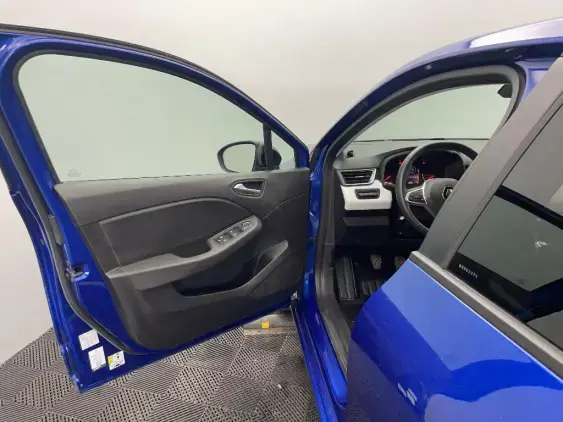 RENAULT CLIO V - voiture d'occasion - Photo 19