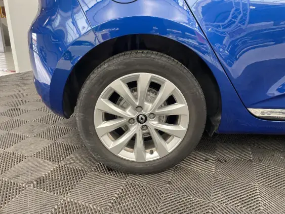 RENAULT CLIO V - voiture d'occasion - Photo 25