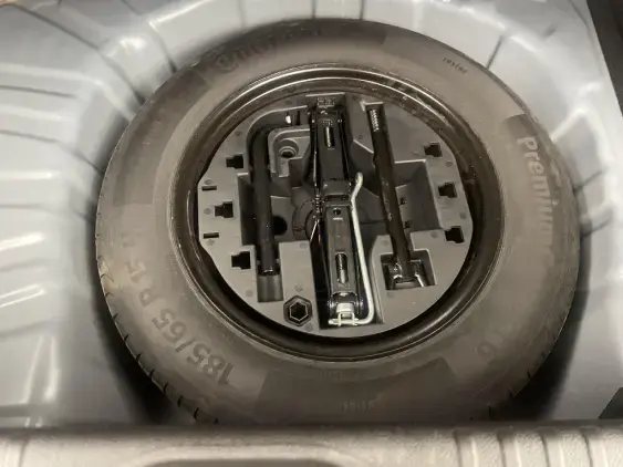 RENAULT CLIO V - voiture d'occasion - Photo 17