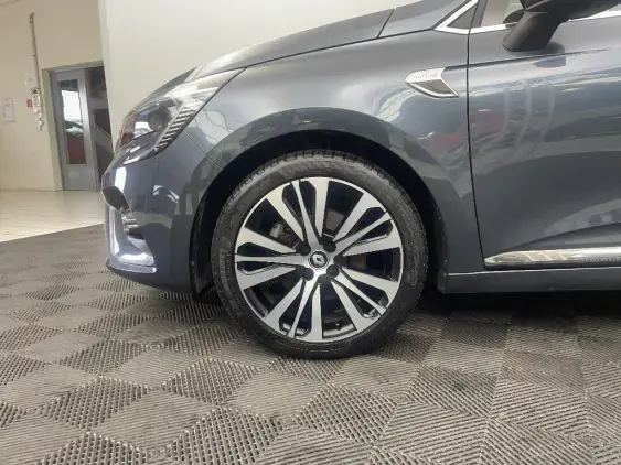 RENAULT CLIO V - voiture d'occasion - Photo 23