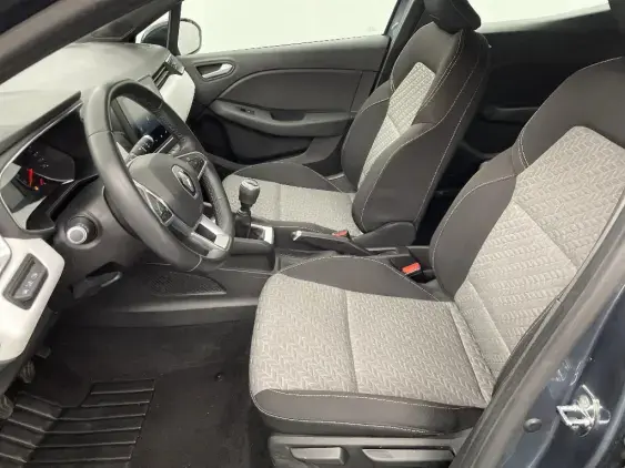 RENAULT CLIO V - voiture d'occasion - Photo 18