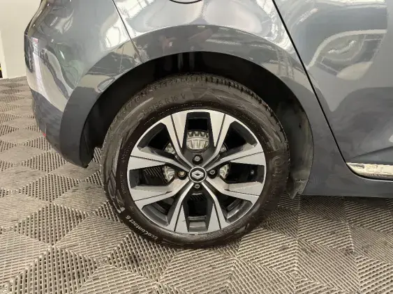 RENAULT CLIO V - voiture d'occasion - Photo 23