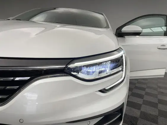 RENAULT MEGANE IV - voiture d'occasion - Photo 20