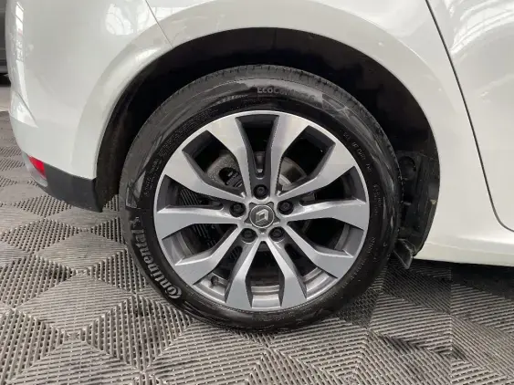 RENAULT MEGANE IV - voiture d'occasion - Photo 23