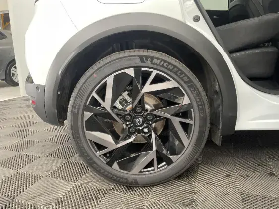 RENAULT CAPTUR II - voiture d'occasion - Photo 25